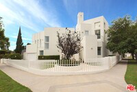 Building Photo - 269 N Bundy Dr