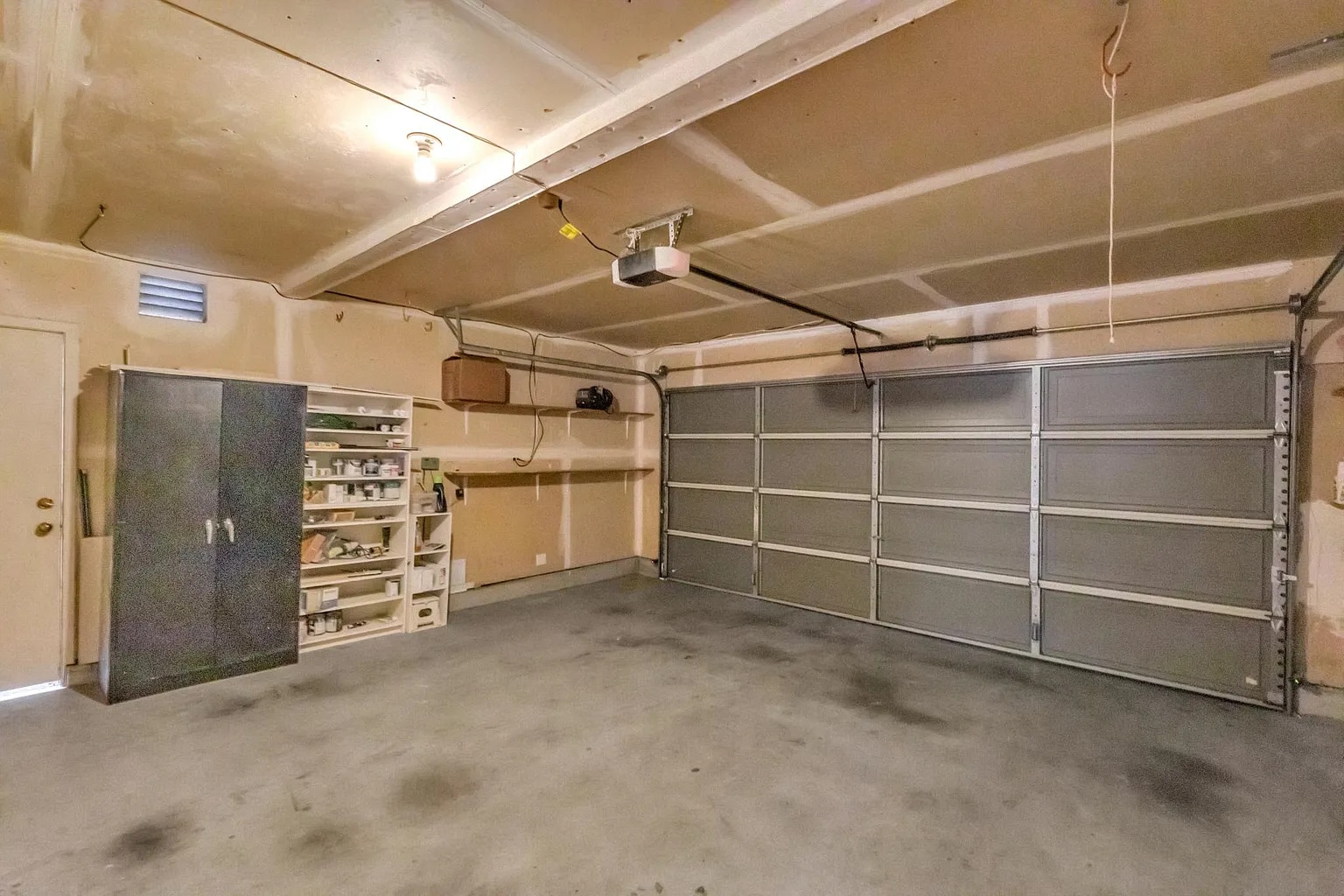 Two-car Garage - 5 Pioneer Ct