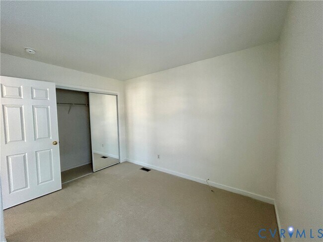 Building Photo - 5429 Stone Ln