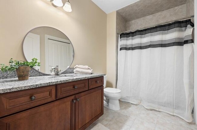 Building Photo - WResle