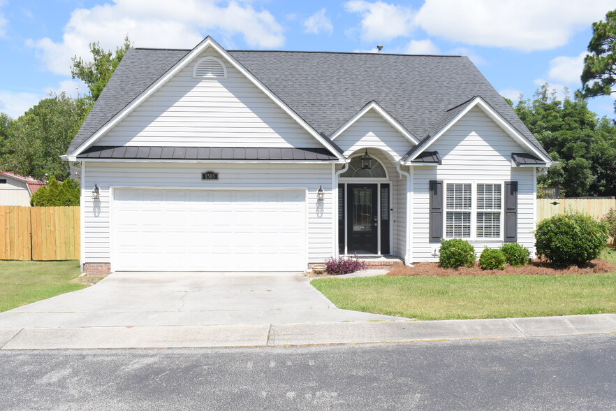 Building Photo - 1505 Lynchfield Ct