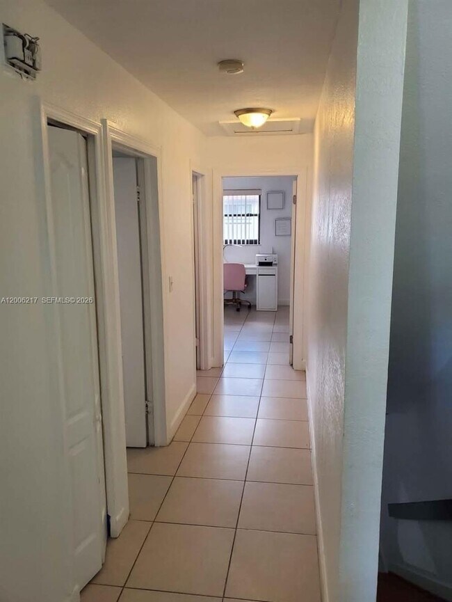 Building Photo - 13420 SW 62nd St