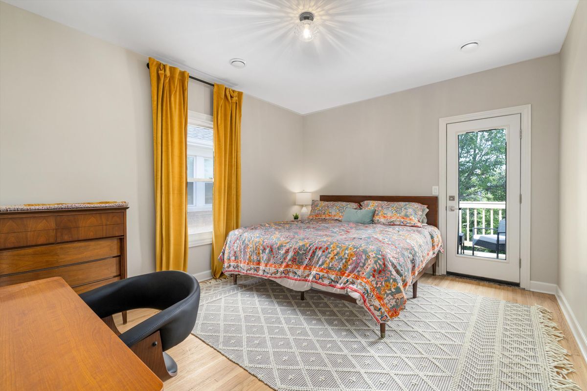 Building Photo - 1458 Virginia Park St