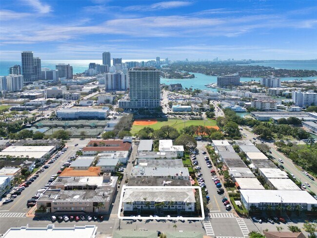 Building Photo - 540 74th St