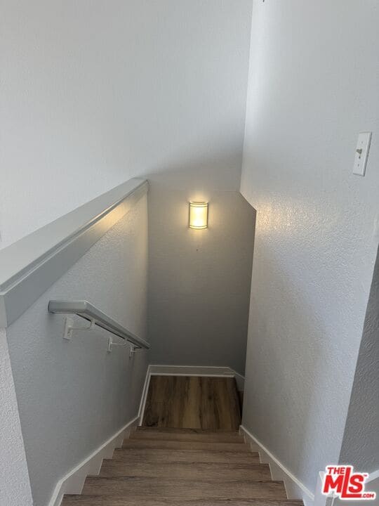 Building Photo - 4549 Alla Rd