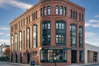 Building Photo - 5 Davis Ave