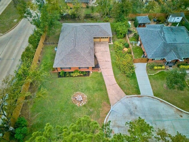 Building Photo - 1803 Sea Queen Ct