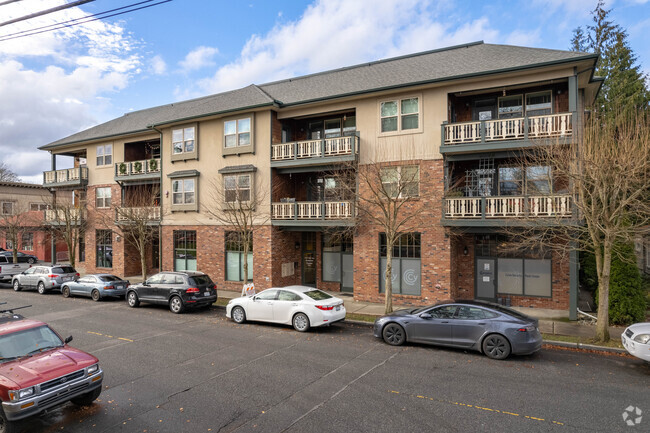 Patrick Plaza - 110 Cedar Ave Snohomish WA 98290 | Apartment Finder