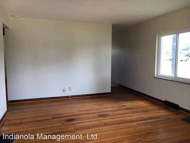 Building Photo - 2 br, 1 bath House - 678 E. Jeffrey Place