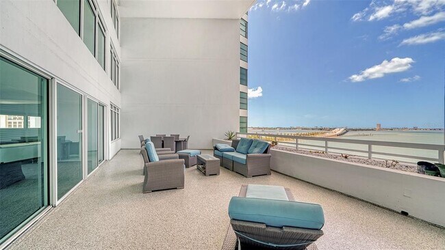 Building Photo - 888 Boulevard of the Arts Blvd