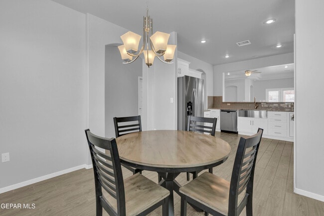 Building Photo - 7846 Enchanted Ridge Dr