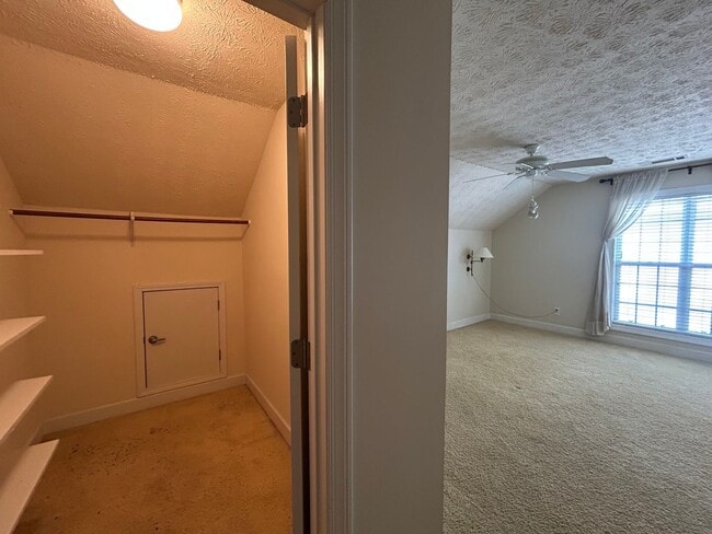 Building Photo - **ASK HOW YOU CAN MOVE IN WITH NO SECURITY DEPOSIT**111 Hanbury Lane - 4 BD, 2.5 BA Home in the A...