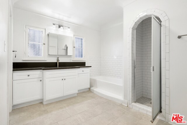 Building Photo - 355 S Crescent Heights Blvd