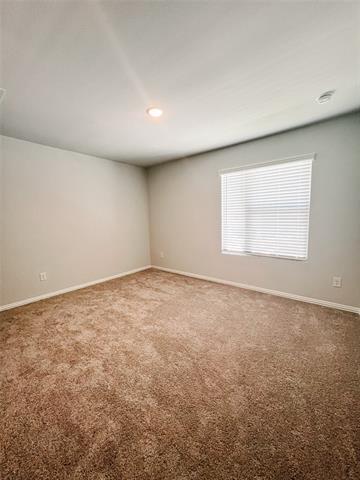 Building Photo - 529 Meadow Run Dr
