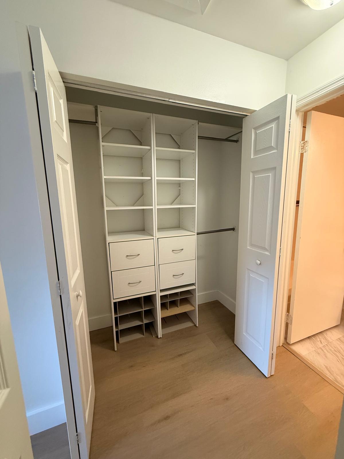 Building Photo - 10420 SW 158th Ct