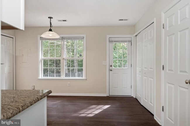 Building Photo - 9700 W Midland Way