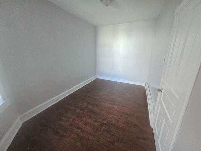 Building Photo - 30 N Dewey St