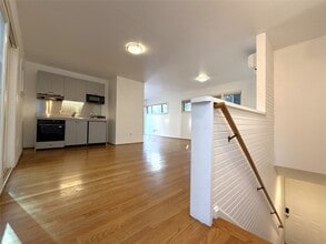 Building Photo - 2721 Kipling St