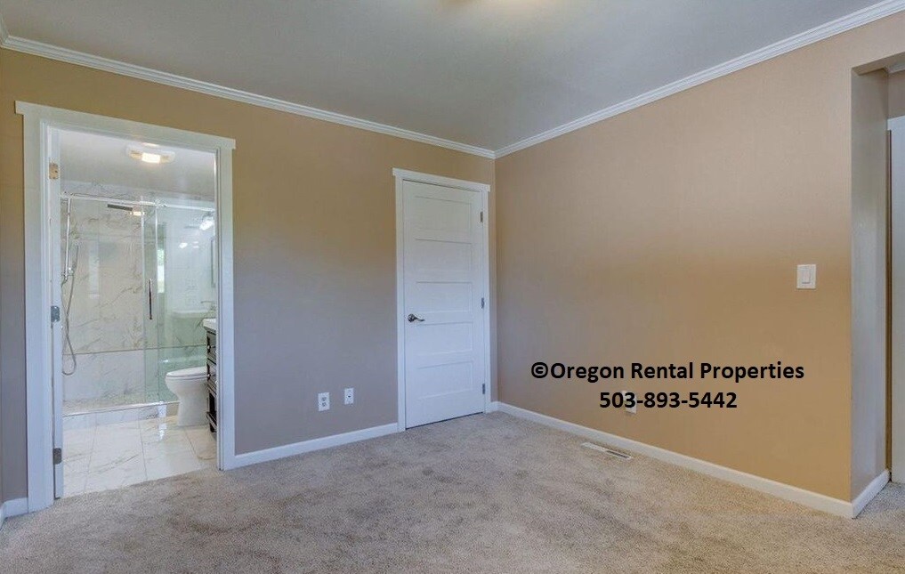 Building Photo - 2052 SE 181st Ave