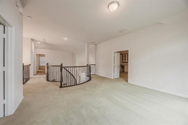 Building Photo - 1217 Hoyt Dr