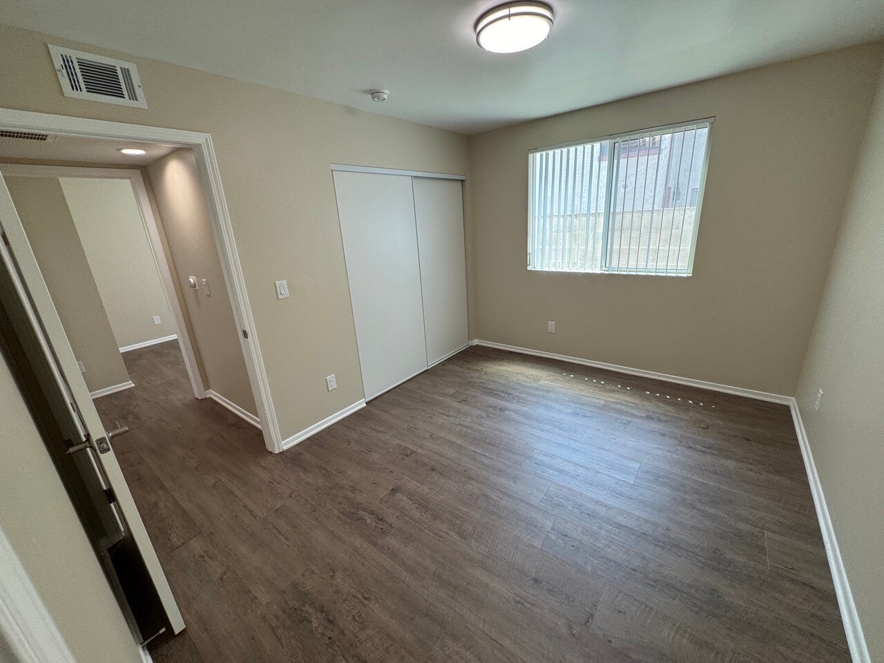 Building Photo - 6842 Morella Ave