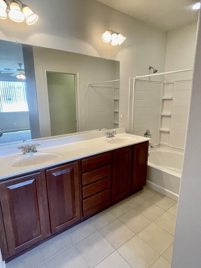 Building Photo - 4350 Mt Kisco Way