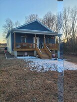 Building Photo - 13970 Richmond Rd