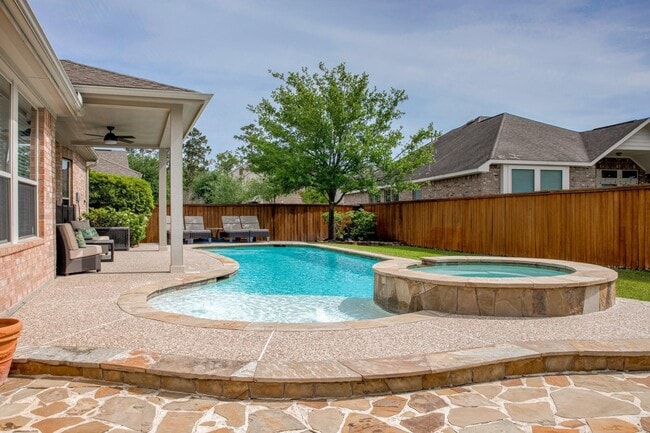 Building Photo - 99 Buck Trail Pl