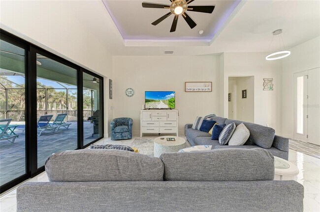 Building Photo - 7161 Manasota Key Rd