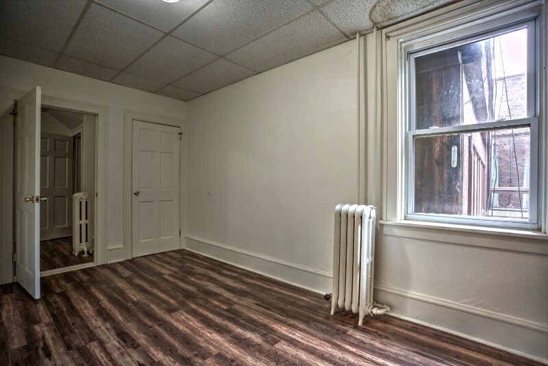 Building Photo - 222 E Aurora St