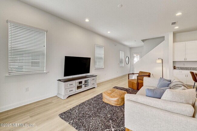 Building Photo - 287 Rum Runner Wy