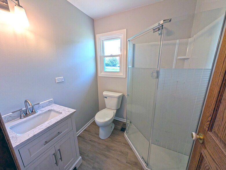 Building Photo - 23209 W Mound Rd