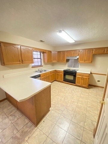 Building Photo - 6416 Baird Ln