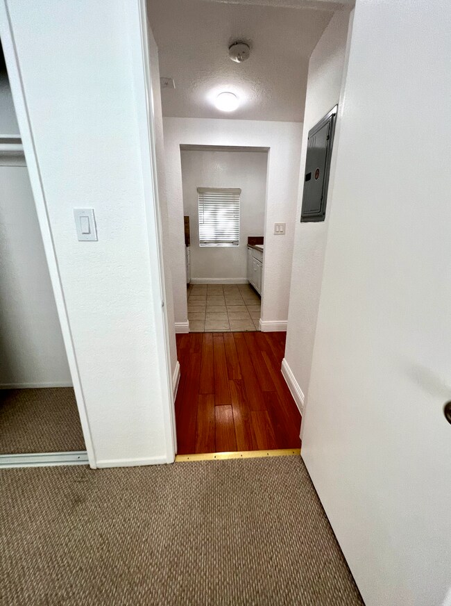 Building Photo - 7632 Topanga Canyon Blvd