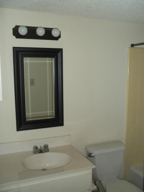 Building Photo - 4709 Harmon Ave
