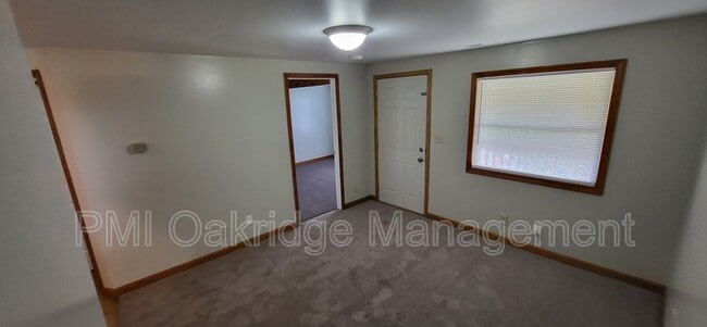 Building Photo - 415 Ohio Ave