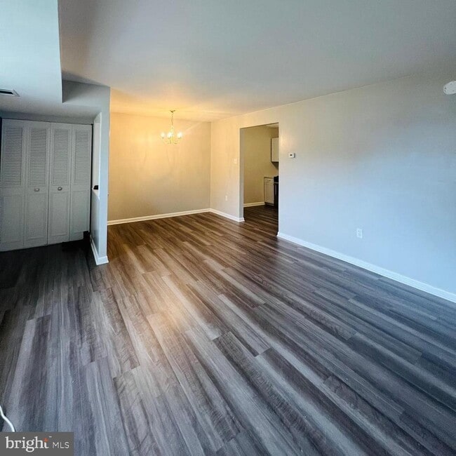 Building Photo - 9655 Homestead Ct