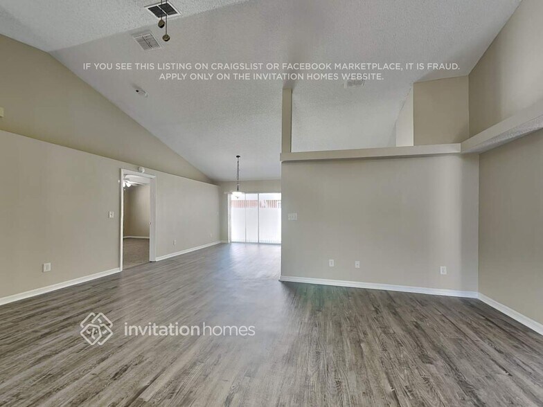 Building Photo - 6380 25 Way S