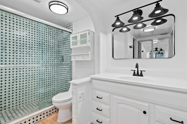 Building Photo - 3791 NW 84th Ave