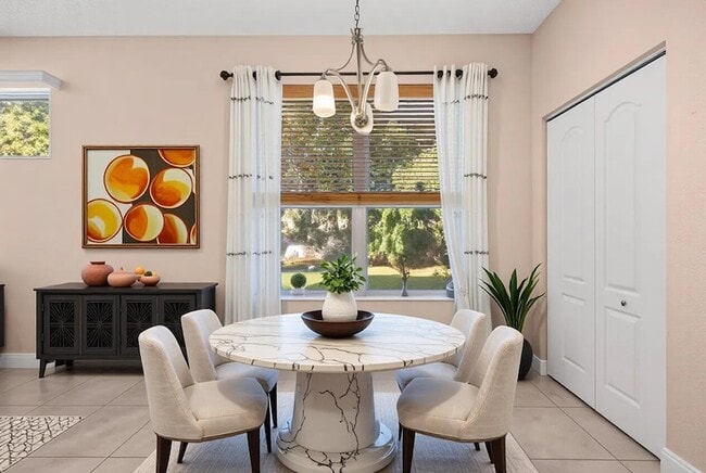 Building Photo - 18051 Rhumba Way