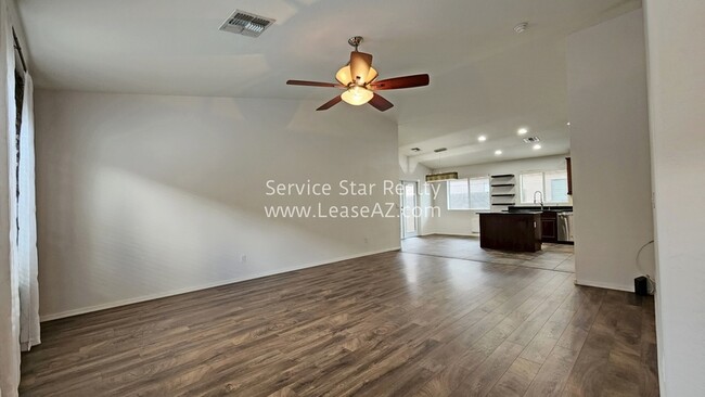 Building Photo - 36243 N Mirandesa Dr