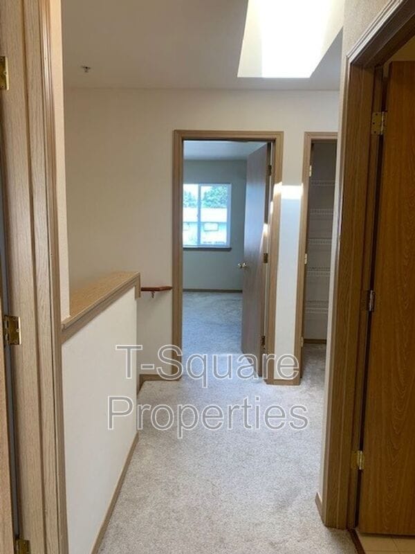 Building Photo - 15815 Admiralty Way