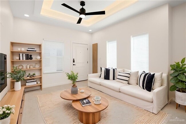 Building Photo - 19 S 25th St