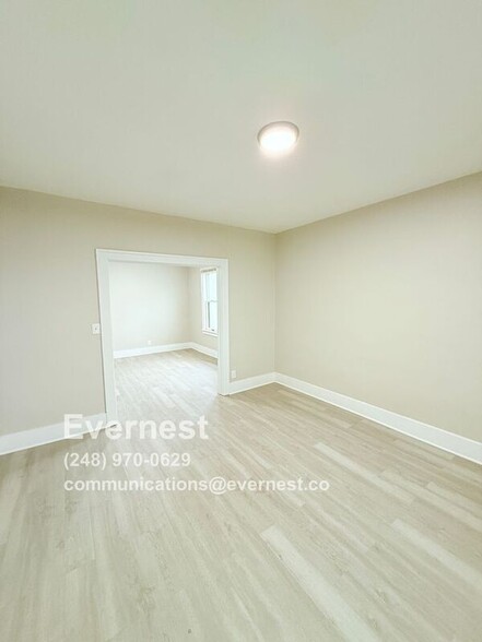 Building Photo - 5440 Milford St
