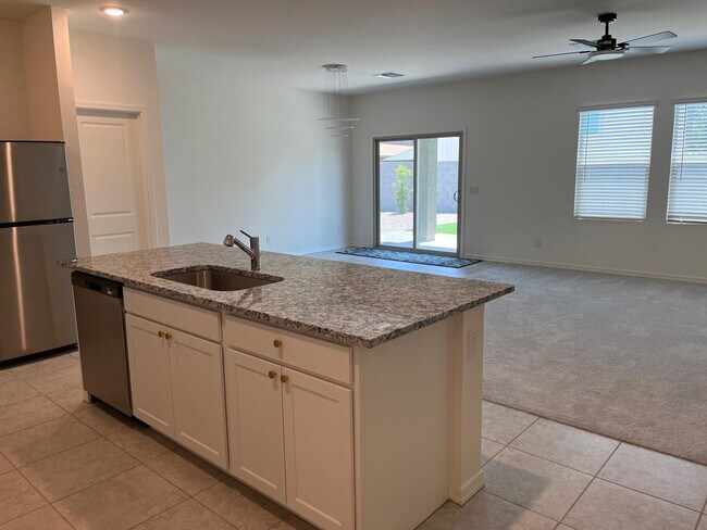 Building Photo - 4466 N 100th Dr