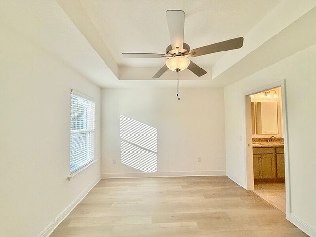 Building Photo - 1881 America Ave