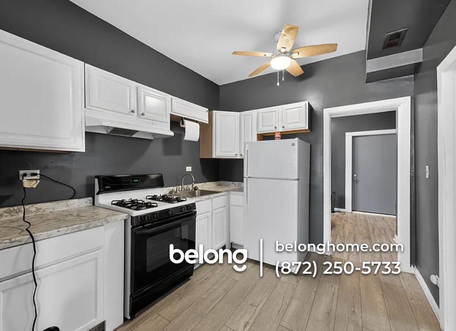 Building Photo - 1144 W 68th St