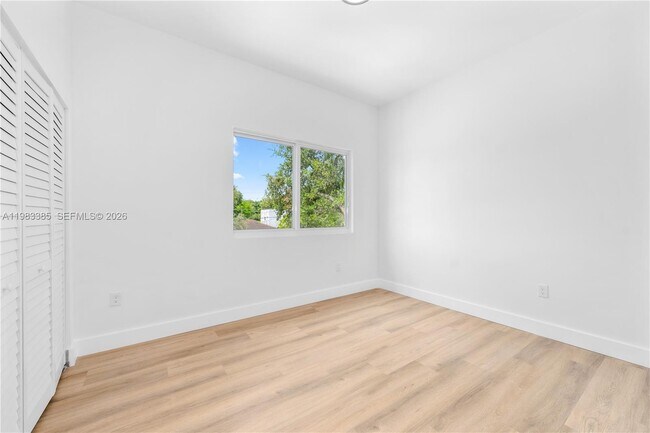 Building Photo - 2121 NW 45th St