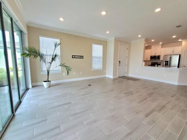 Building Photo - 16087 Ivy Rdg Ct
