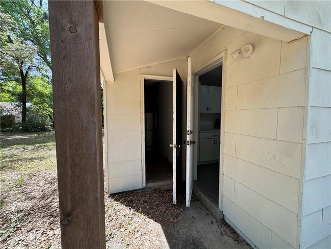 Building Photo - 4657 Barbara Mitchell Dr